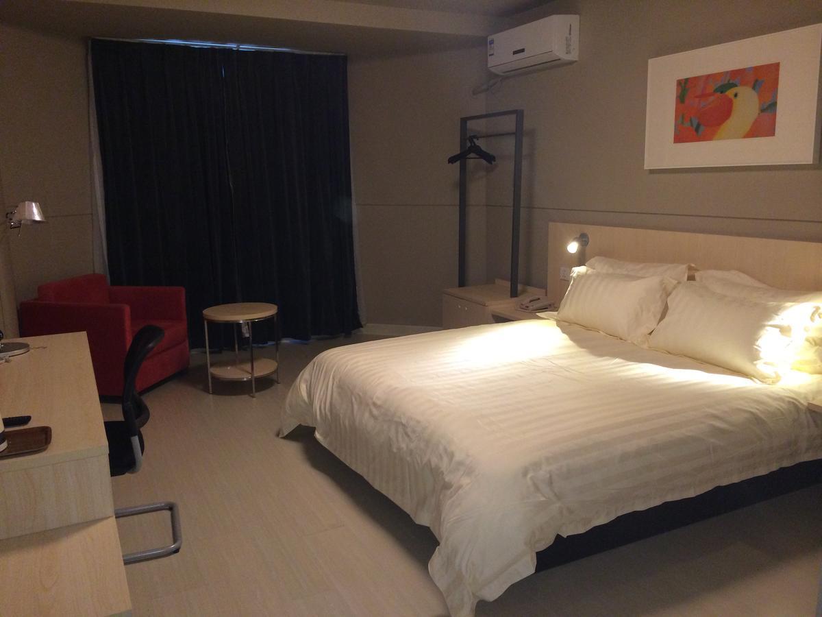 Jinjiang Inn Yibin Zhongshan Street Екстер'єр фото