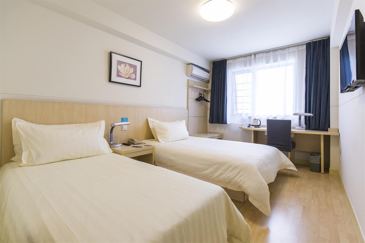 Jinjiang Inn Yibin Zhongshan Street Екстер'єр фото