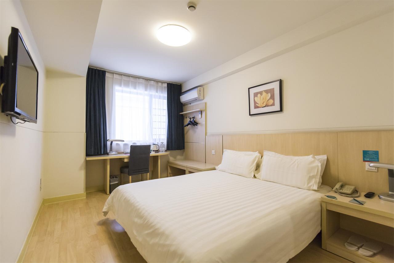 Jinjiang Inn Yibin Zhongshan Street Екстер'єр фото