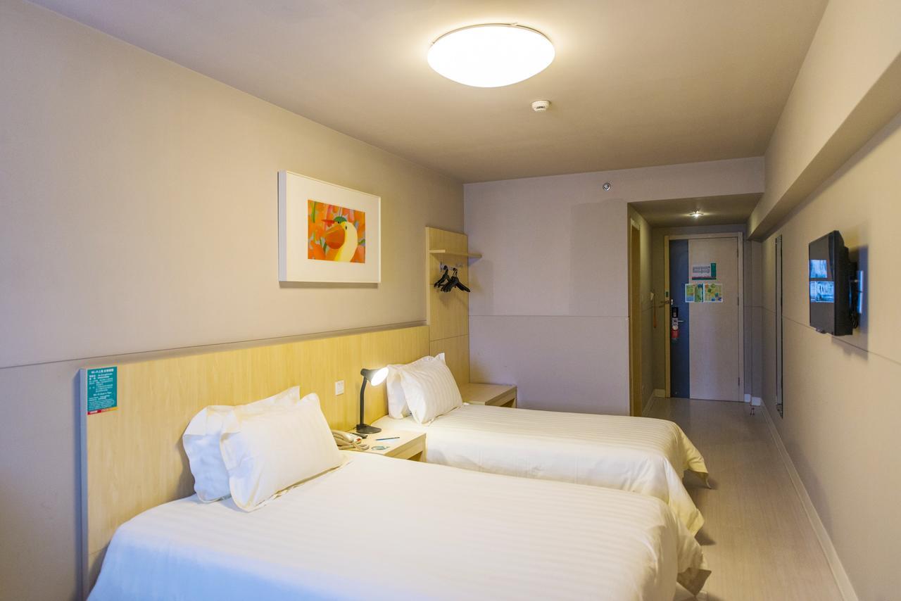 Jinjiang Inn Yibin Zhongshan Street Екстер'єр фото