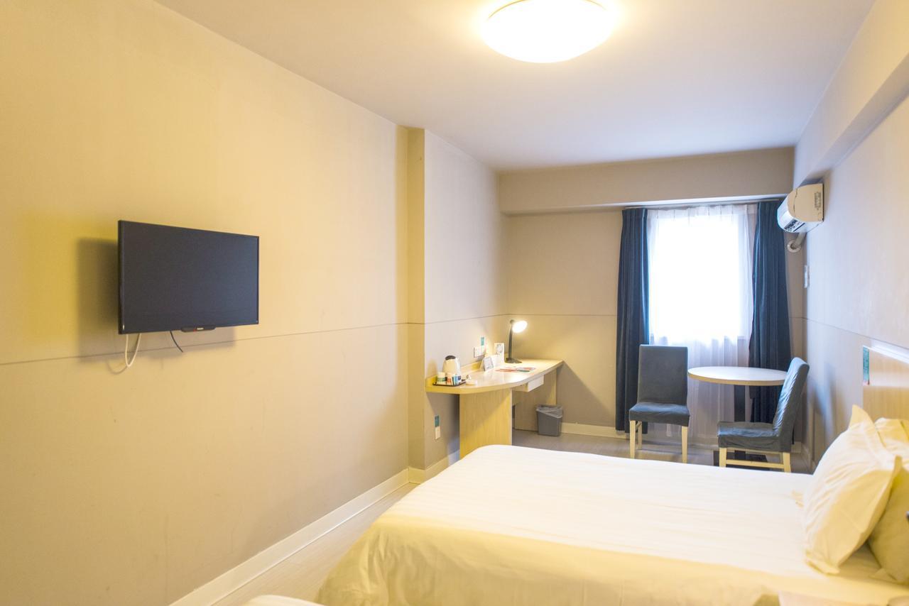 Jinjiang Inn Yibin Zhongshan Street Екстер'єр фото